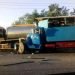 Colisión entre dos camiones, uno de pasajeros y otro cargado de asfalto. Foto: TV Yumurí / Facebook.