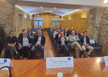 Medina también se reunió con varios empresarios, representantes de la Confederación de Empresarios de Galicia. Foto: @MMedina_Glez