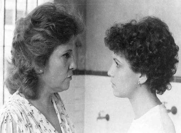 Verónica Lynn y Beatriz Valdés en "Lejanía" (1985).