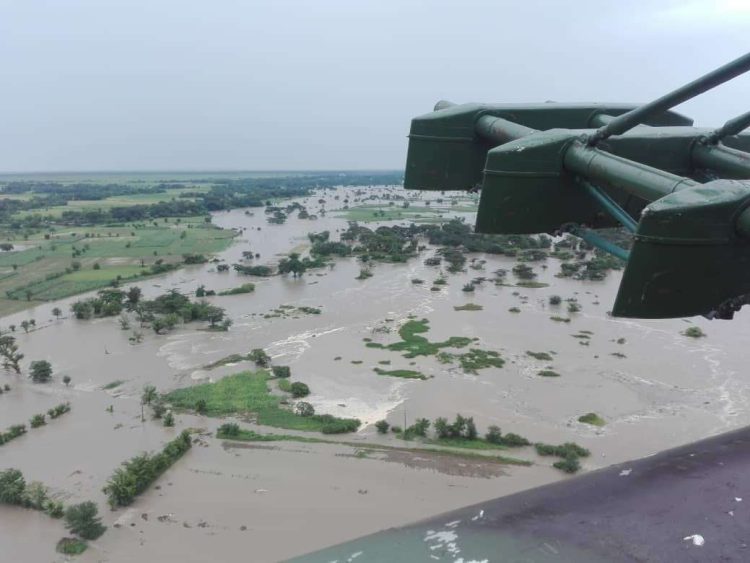 Vista aérea sobre la zona de Yara, en Granma, inundada por las intensas lluvias. Foto: CNC TV Granma / Facebook.