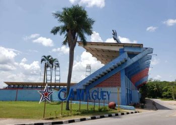 Estadio Cándido González, en Camagüey. Foto: La Comarca de los Toros (online).