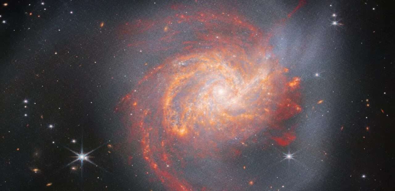 Kosmiczny Teleskop Jamesa Webba uchwycił pozostałości dwóch zderzających się galaktyk