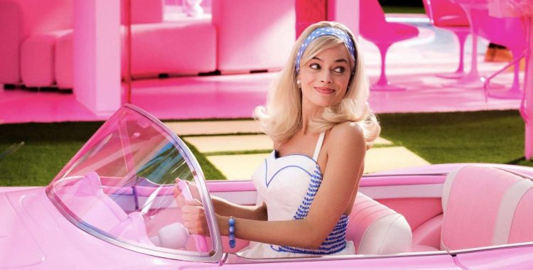 Margot Robbie es Barbie. Foto: tomada de papelpop (online).