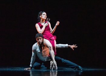 Escena de gala por los 50 años de Carlos Acosta en el Royal Opera House. Foto: Tomada de Birmingham Royal Ballet/Facebook.