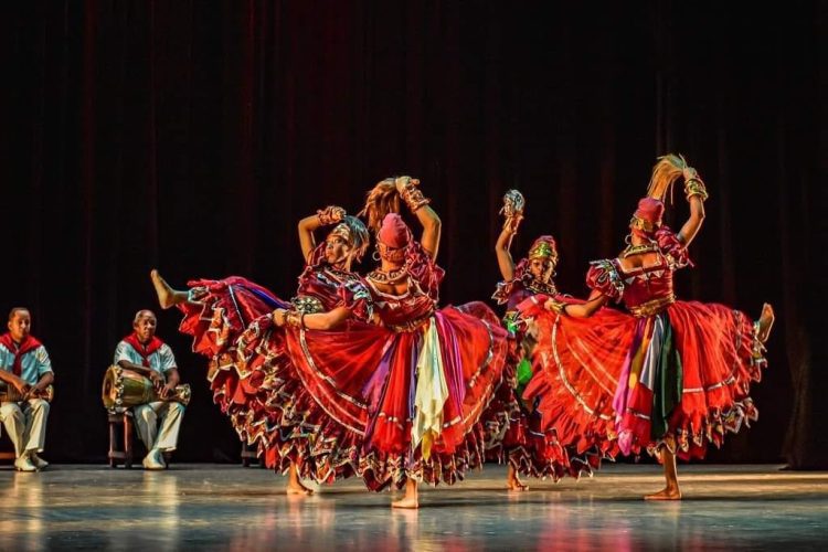 Conjunto Folklorico Nacional De Cuba Facebook