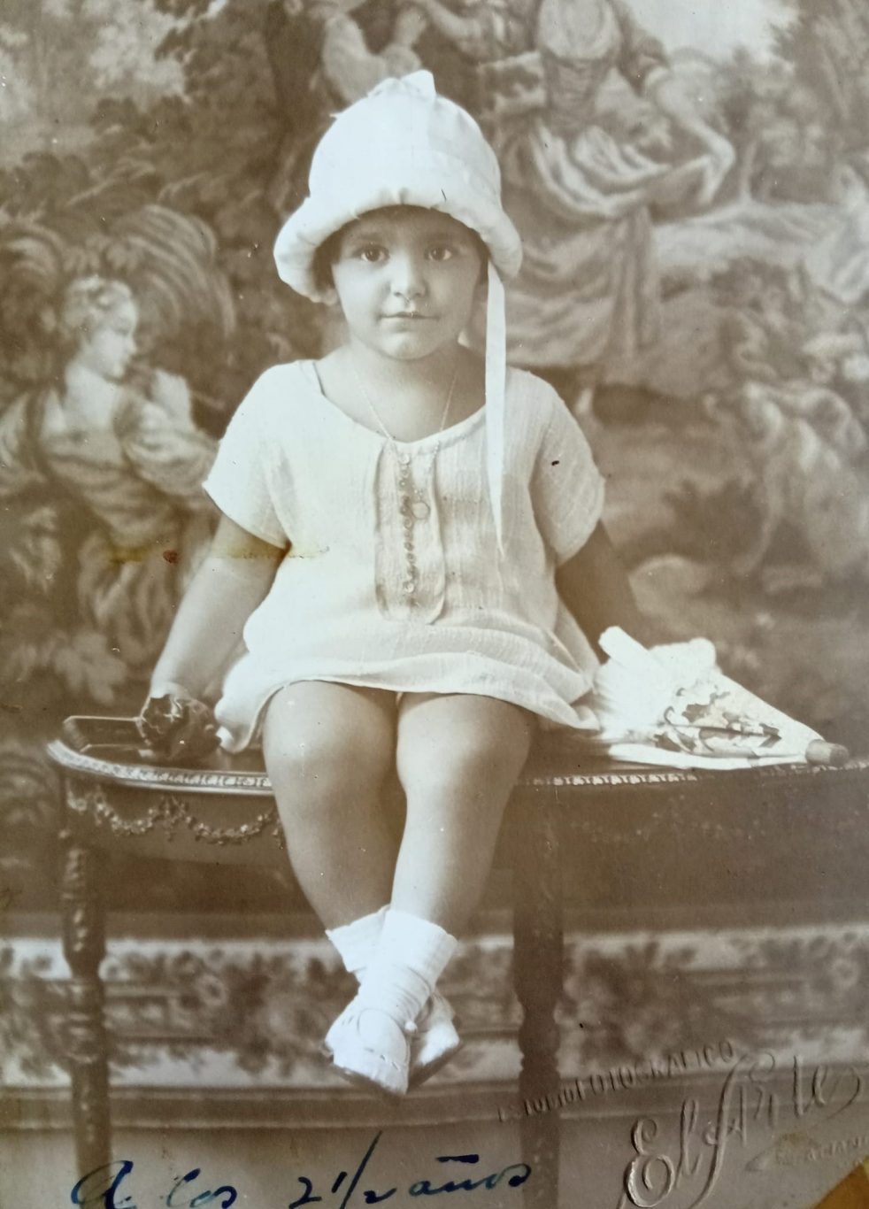 Fina García Marruz a los 2 años y medio, 1925. Foto: Archivo familiar.