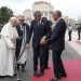 El presidente Marcelo Rebelo recibe al papa Francisco. Foto: TIAGO PETINGA/EFE/EPA.
