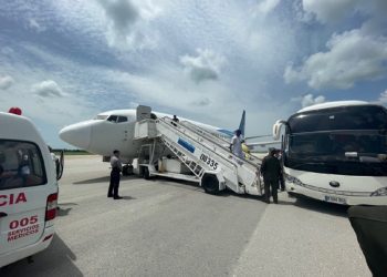 Llegada a La Habana del quinto vuelo con cubanos deportados desde Estados Unidos en 2023. Foto: Embajada de Estados Unidos en Cuba / Twitter.