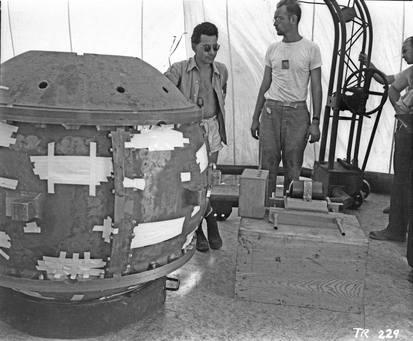 The Gadget, la primera bomba atómica, que sería probada en Nuevo México a mediados de julio de 1945.