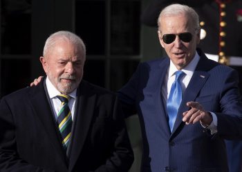 Biden y Lula, en febrero de este año, durante un encuentro en la Casa Blanca. Foto: MICHAEL REYNOLDS/EFE.