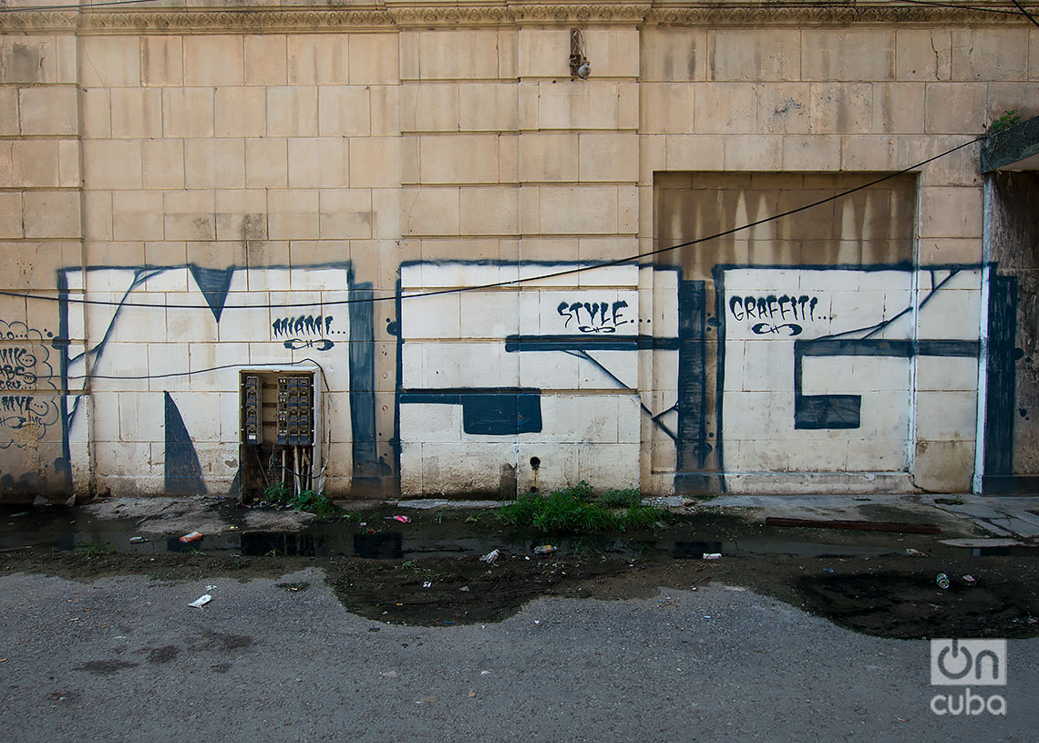 Grafitis en La Habana. Foto: Otmaro Rodríguez.