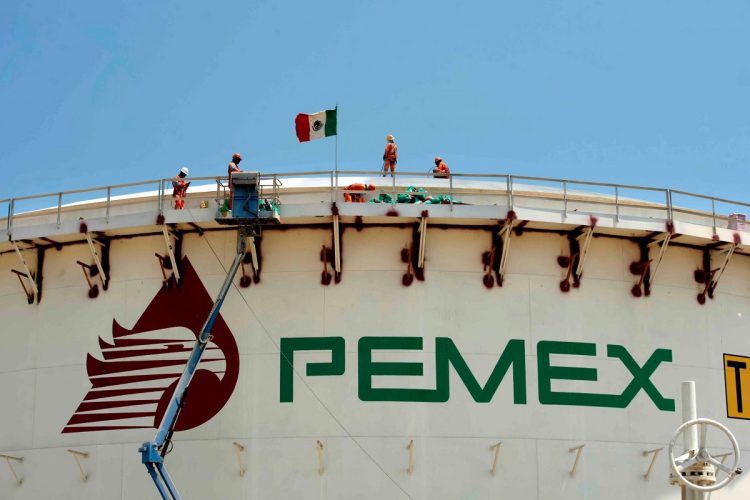 El Banco de Exportaciones e Importaciones de Estados Unidos (EXIM) canceló un crédito de unos 800 millones de dólares a la empresa estatal Petróleos Mexicanos (Pemex). Foto: Presidencia de México.
