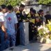 Miembros del cuerpo de rescate y salvamento dan su último adiós a los colegas fallecidos. Foto: Tomada del Portal del ciudadano de La Habana.