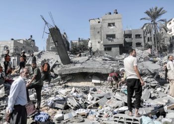 Destrucción en la Franja de Gaza como consecuencia de ataques de Israel. Foto: Haitham Imad / EFE.