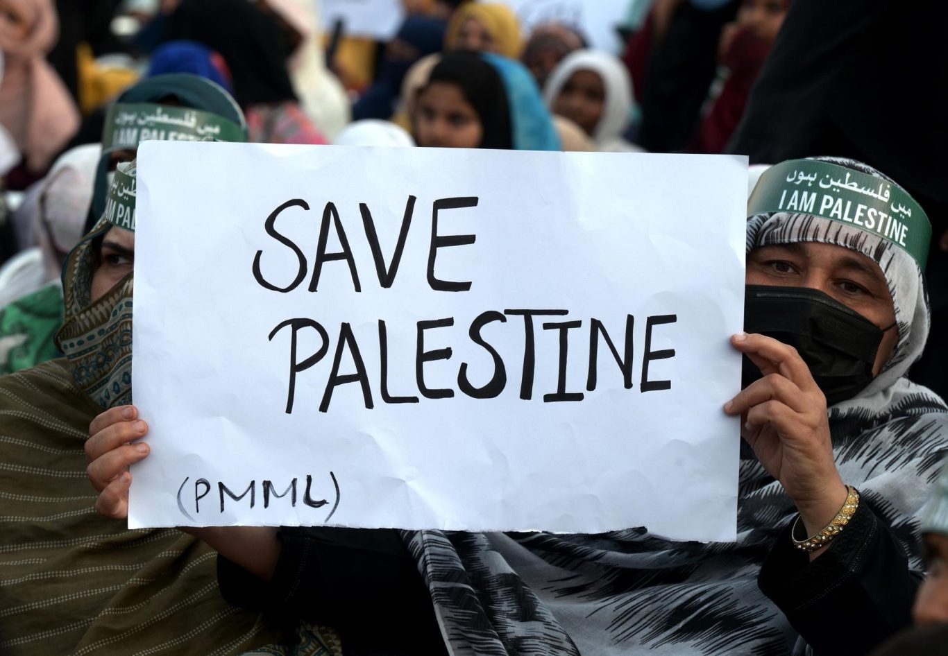 Manifestación en solidaridad con Palestina en Islamabad, Pakistán, este viernes. Foto: EFE/EPA/Sohail Shahzad. 