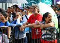 Migrantes hacen fila para realizar sus trámites migratorios en la Comisión Mexicana de Ayuda a Refugiados (Comar) en Tapachula, México. Foto: Juan Manuel Blanco / EFE.