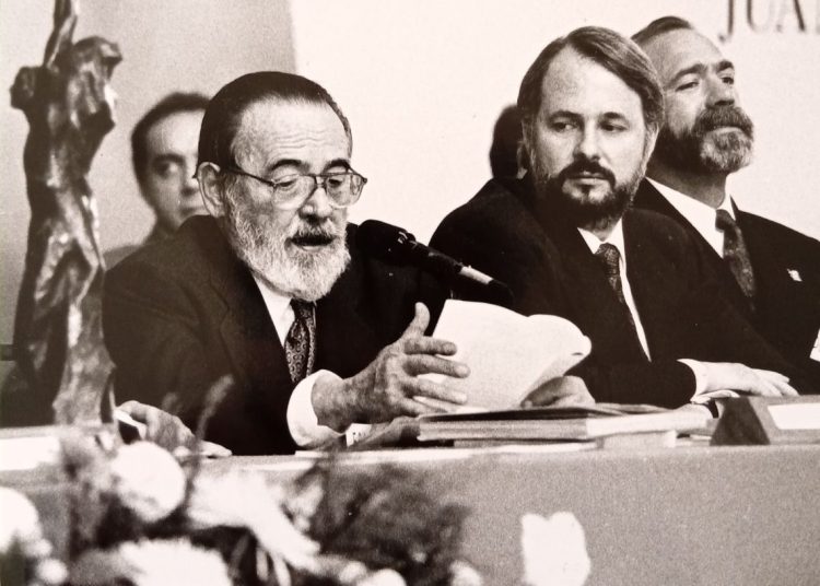 Palabras de Eliseo Diego al recibir el Premio Juan Rulfo en 1993. Foto: Archivo familiar.