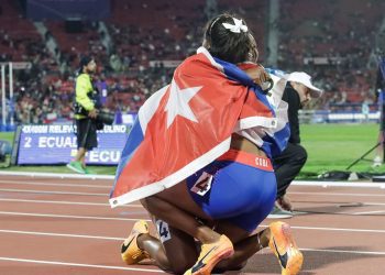 La victoria cubana en el relevo 4x400 fue clave para obtener el quinto lugar en el medallero general de los Juegos Panamericanos de Santiago de Chile. Foto: Tomada de JIT.