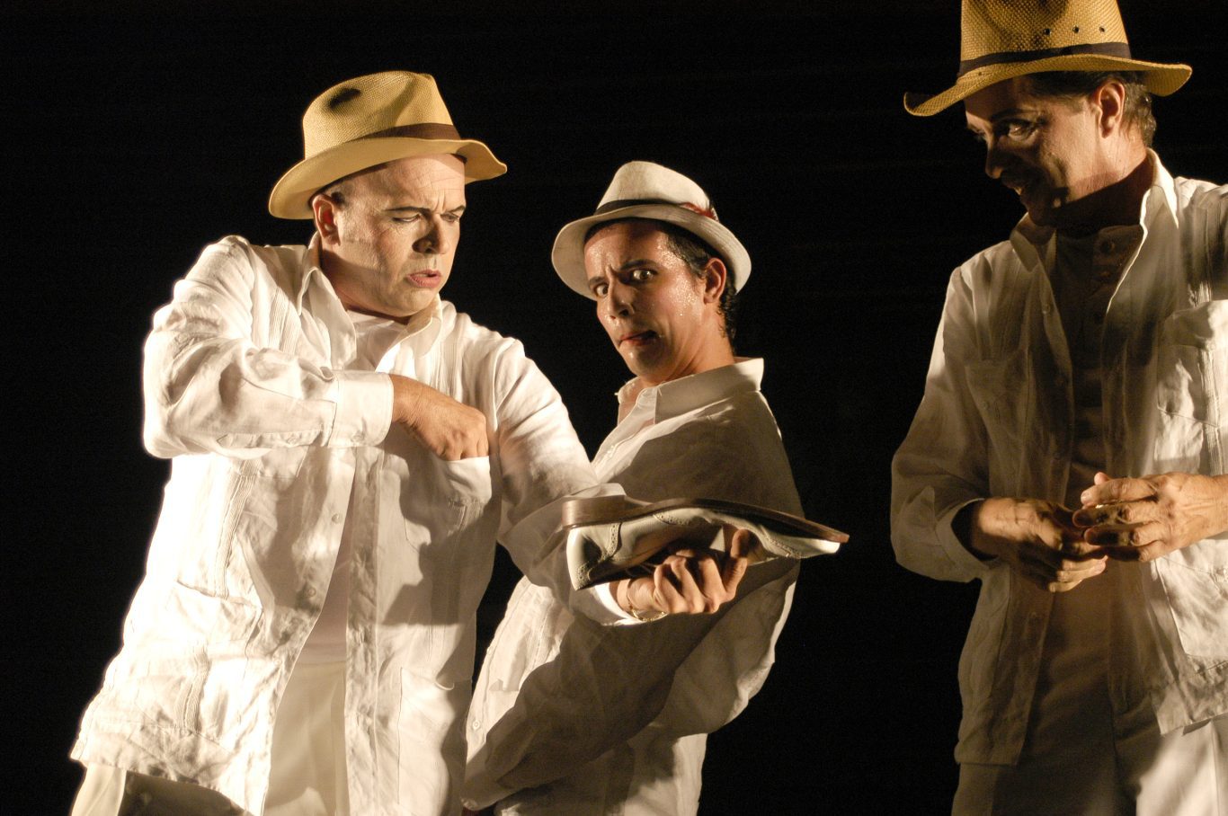“Ana en el trópico”. Teatro El Público y Fundarte, La Habana, 2013. Foto: Maité Fernández Barroso.
