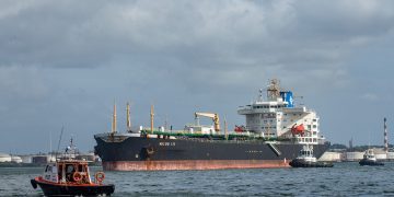 petróleo Cuba barco