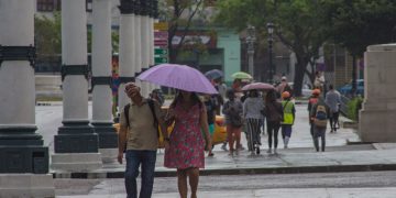 Día lluvioso en La Habana. Foto: Otmaro Rodríguez / Archivo.