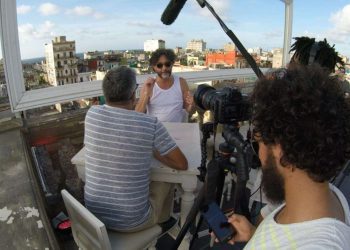 Rodaje del documental "La Habana de Fito", del realizador Juan Pin Vilar, en La Habana en 2022. Foto cortesía de los productores de la obra.