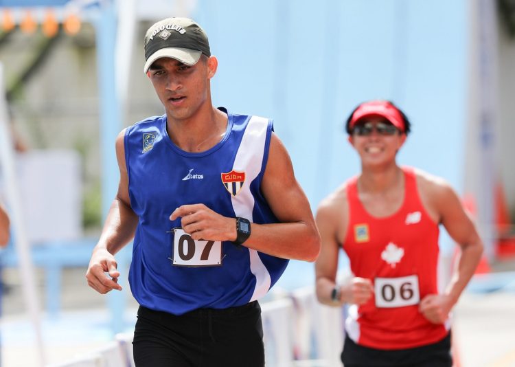 El joven pentatleta cubano Sunel Lezcano (delante), durante el Campeonato Norceca de Pentatlón Moderno de Guatemala 2023. Foto: CGAG Guatemala.