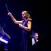 La maestra Daiana García dirige la Orquesta de Cámara de La Habana, el concierto “Los Días de Gloria”, en el Teatro Martí, en La Habana. Foto: Otmaro Rodríguez.