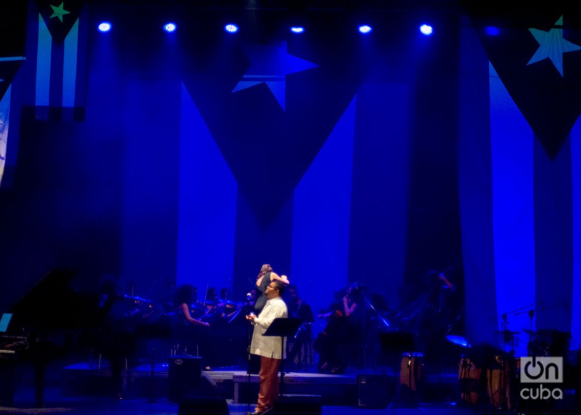 Concierto “Los Días de Gloria”, de homenaje a la Nueva Trova,en el Teatro Martí de La Habana. Foto: Otmaro Rodríguez.