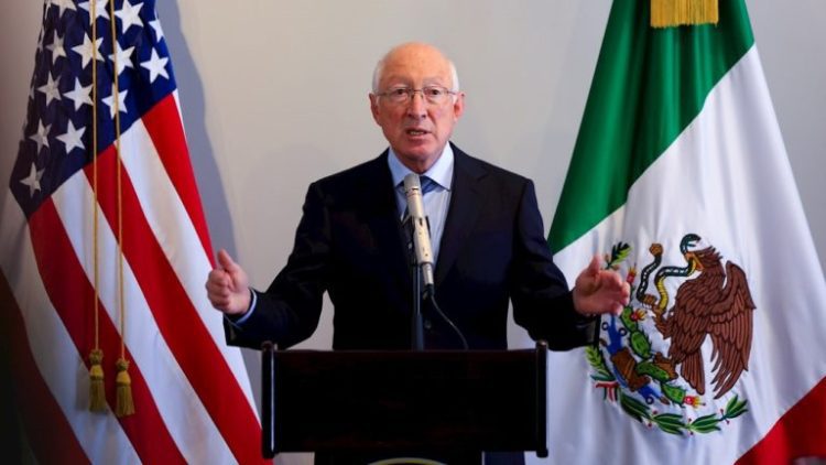 El embajador de EEUU México, Ken Salazar. Foto: EFE.