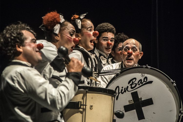 Clowncierto, el más reciente espectáculo de Teatro Tuyo, durante el Festival de Teatro de La Habana. Noviembre de 2023. Foto: Yuris Nórido.