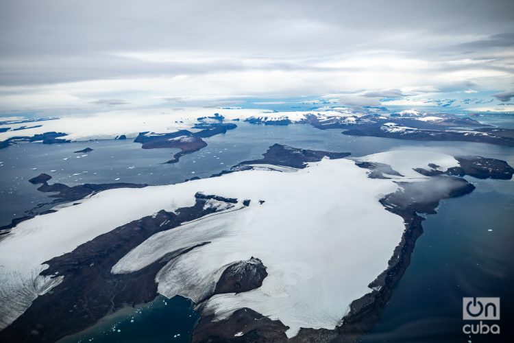 La Antártida alberga la mayor masa de hielo del planeta. Foto: Kaloian.