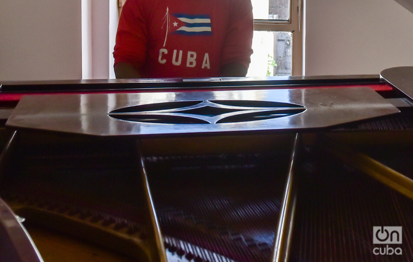 “Aunque también tenga la nacionalidad argentina, yo soy cubano dondequiera que esté”. Foto: Kaloian.