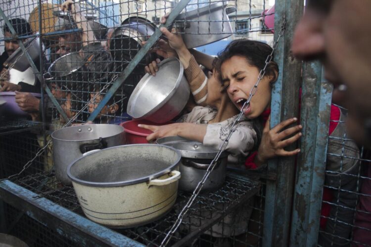 Hambruna en Gaza. Foto: San Diego Union-Tribune.