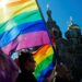 Activistas LGBT durante una marcha en San Petersburgo. Foto: AFP.