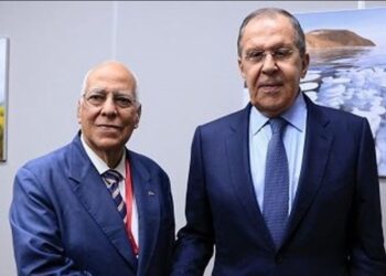 Serguéi Lavrov se reunió este 18 de marzo en Moscú con el viceprimer ministro de Cuba, Ricardo Cabrisas. Foto: PL.