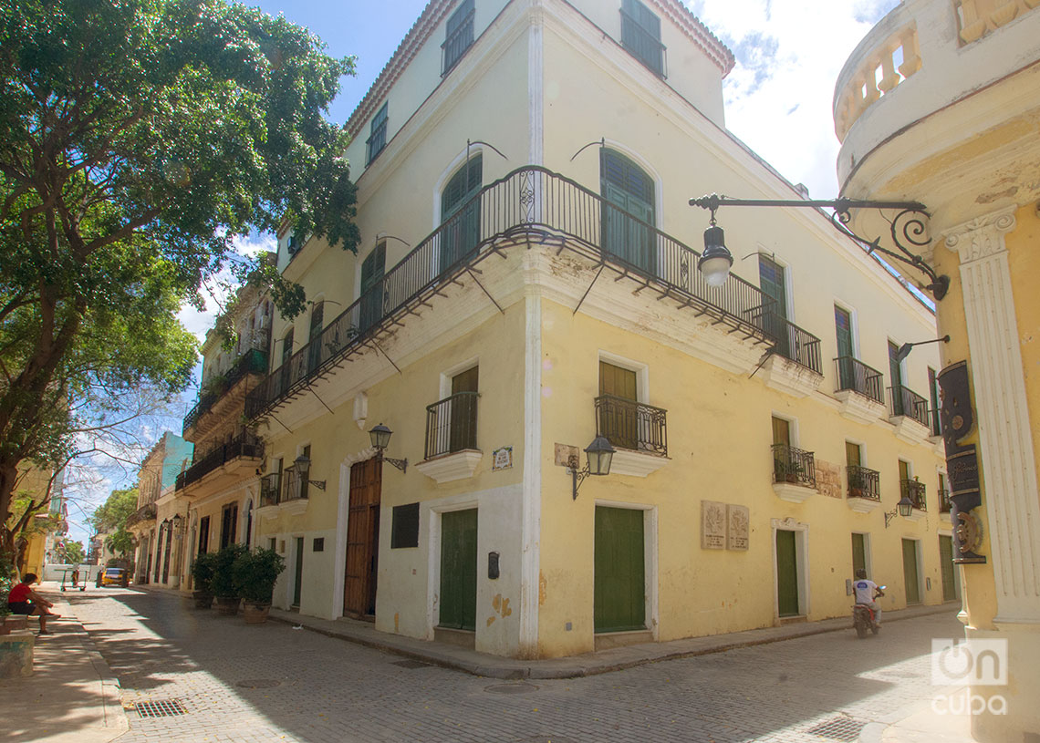 Casa Museo Alejandro de Humboldt, se encuentra en la calle de los Oficios # 254, esquina a Muralla. Foto: Otmaro Rodríguez.