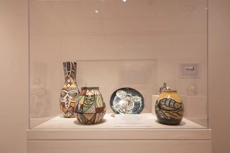 Piezas de cerámica del taller del doctor Rodríguez de la Cruz. Foto: Kate Shugert.