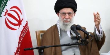 Ali Jamenei, el líder supremo de Irán. Foto: BBC.