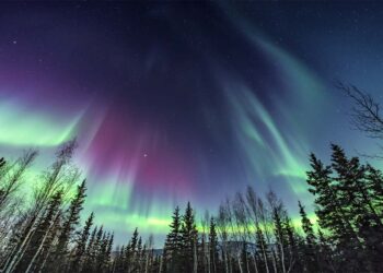 La tormenta geomagnética provocará coloridas auroras boreales. Foto: portalcomunicacion.uah.es