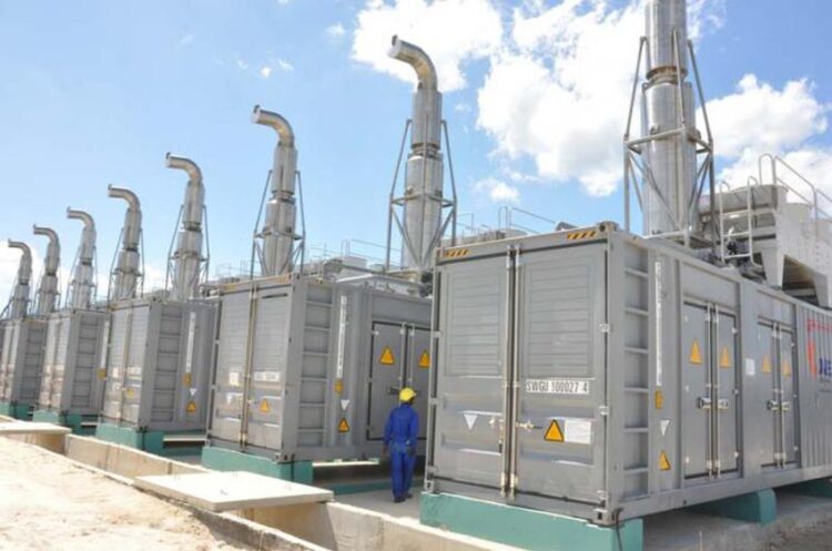 Grupos electrógenos en Cuba. Foto: Granma / Archivo.