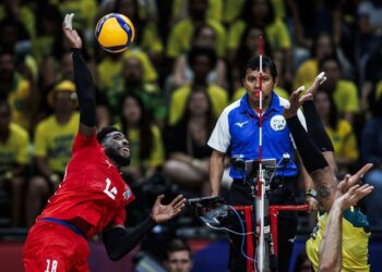 Miguel Ángel López, uno de los destacados del partido. Foto: www.fivb.com