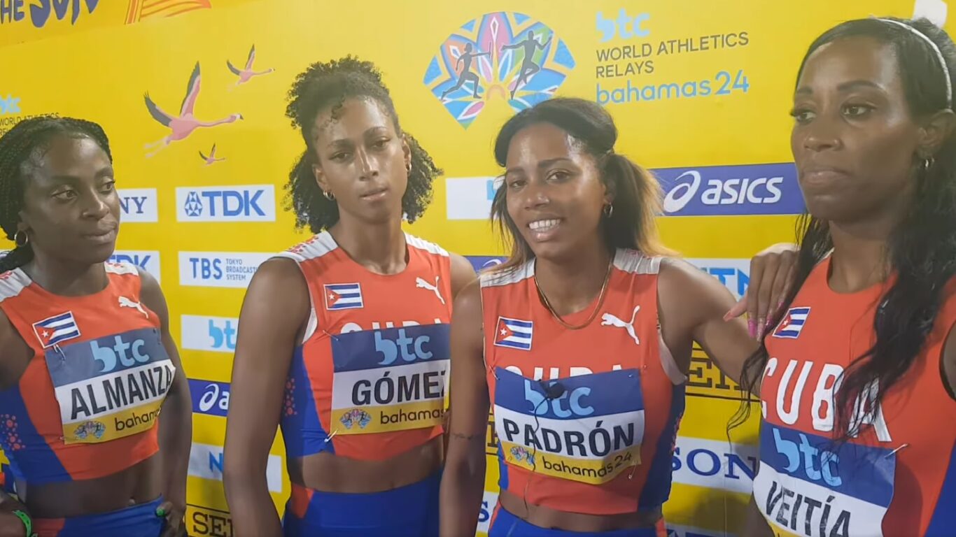 Las integrantes del relevo cubano femenino del 4x400 en el Campeonato Mundial de Relevos de Bahamas 2024. Foto: Captura de pantalla / Jit.