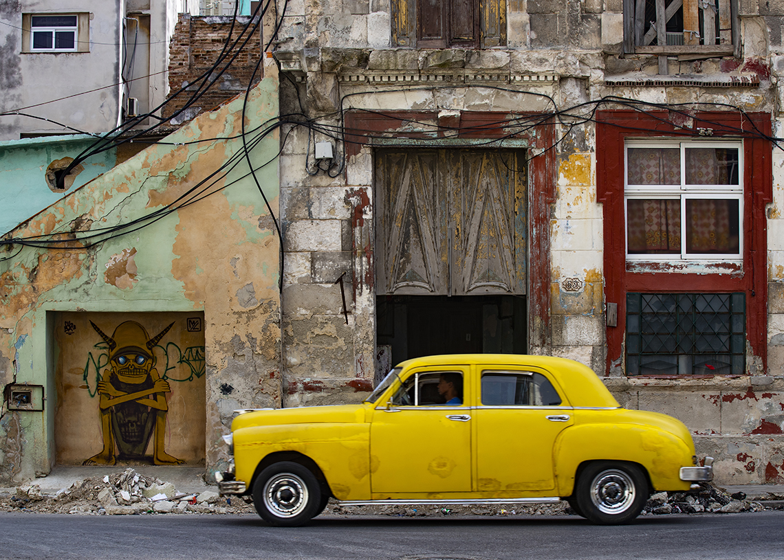 Fotografía de Yander Zamora, expuesta en Estudio Z. De la serie "Centro Habana".