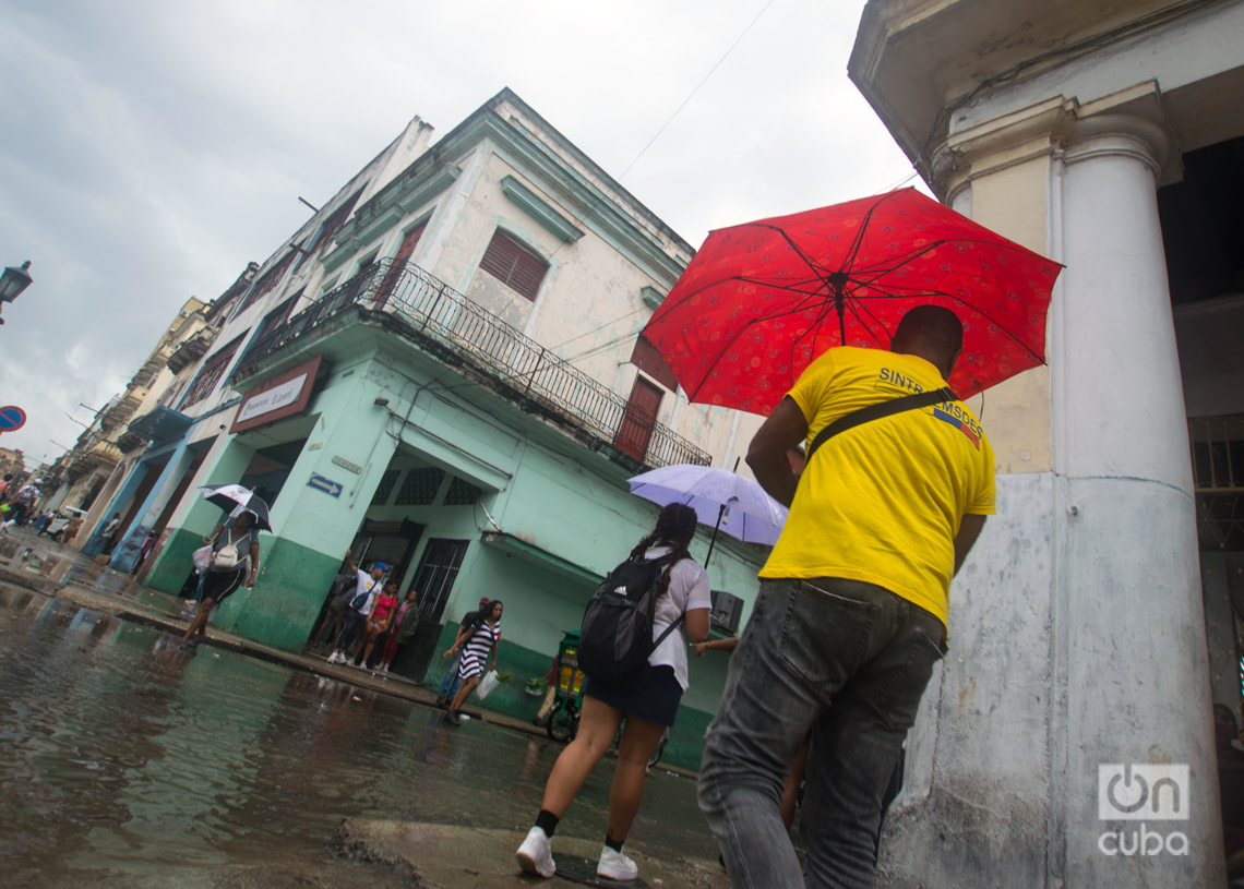 Lluvias en La Habana. Foto: Otmaro Rodríguez.