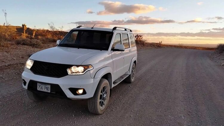 Un vehículo de UAZ, modelo Patriot. Foto: es.motor1.com