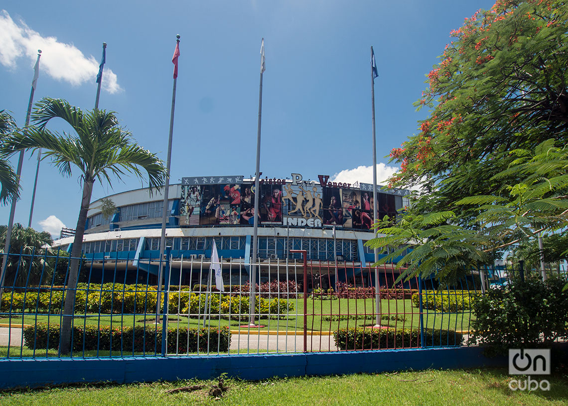 La Ciudad Deportiva, en La Habana, sede central del Instituto Nacional de Deportes, Educación Física y Recreación (INDER). Foto: Otmaro Rodríguez / Archivo.
