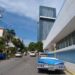 El hotel Iberostar Selection Habana, conocido popularmente como la torre K, visto desde un costado del hotel Habana Libre Foto: AMD / Archivo.