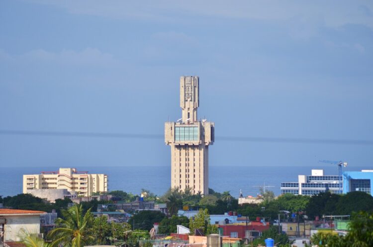 Embajada de Rusia en Cuba. Foto: Dazra Novak / Archivo.
