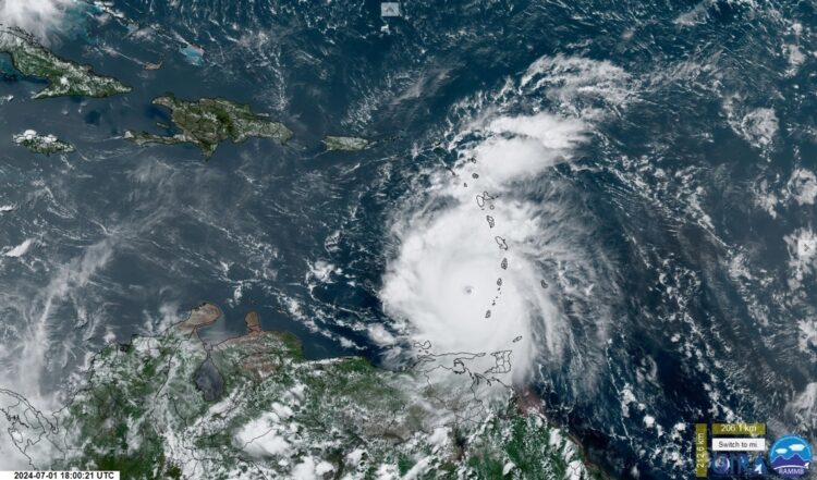 Vista del ojo del huracán Beryl durante su paso por el Caribe.  Imagen:  RAMMB/CIRA/CSU /EFE.